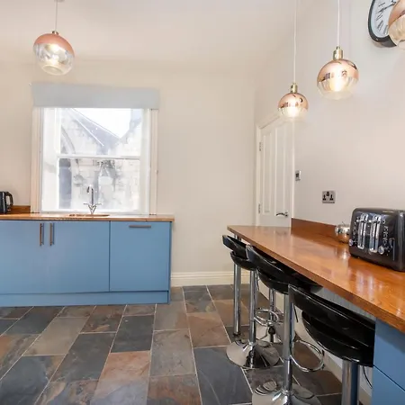 Patrick's Pool- 4 Bedroom,4 Bathroom, Luxury Townhouse! Dom wakacyjny York