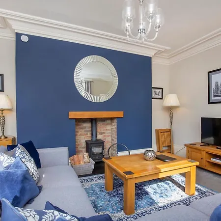 Сasa de vacaciones Patrick's Pool- 4 Bedroom,4 Bathroom, Luxury Townhouse! York