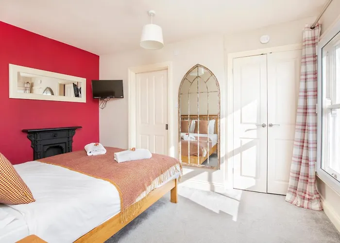 Patrick's Pool- 4 Bedroom,4 Bathroom, Luxury Townhouse! *