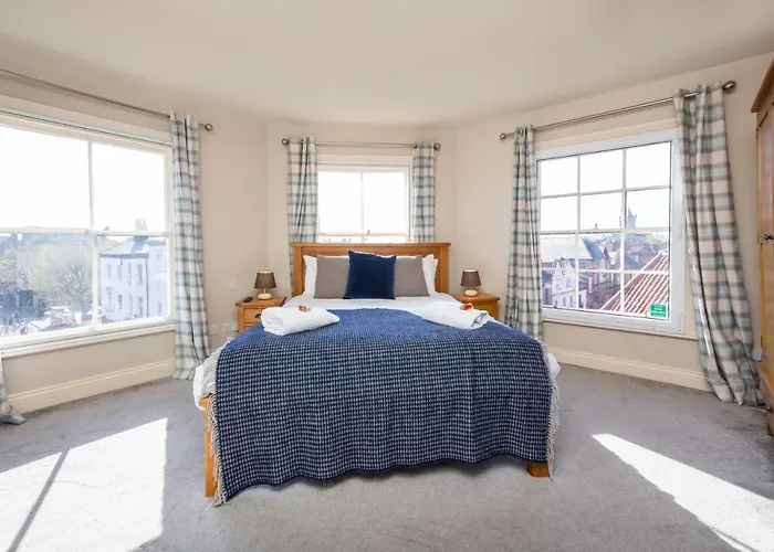 Patrick's Pool- 4 Bedroom,4 Bathroom, Luxury Townhouse! Holiday home